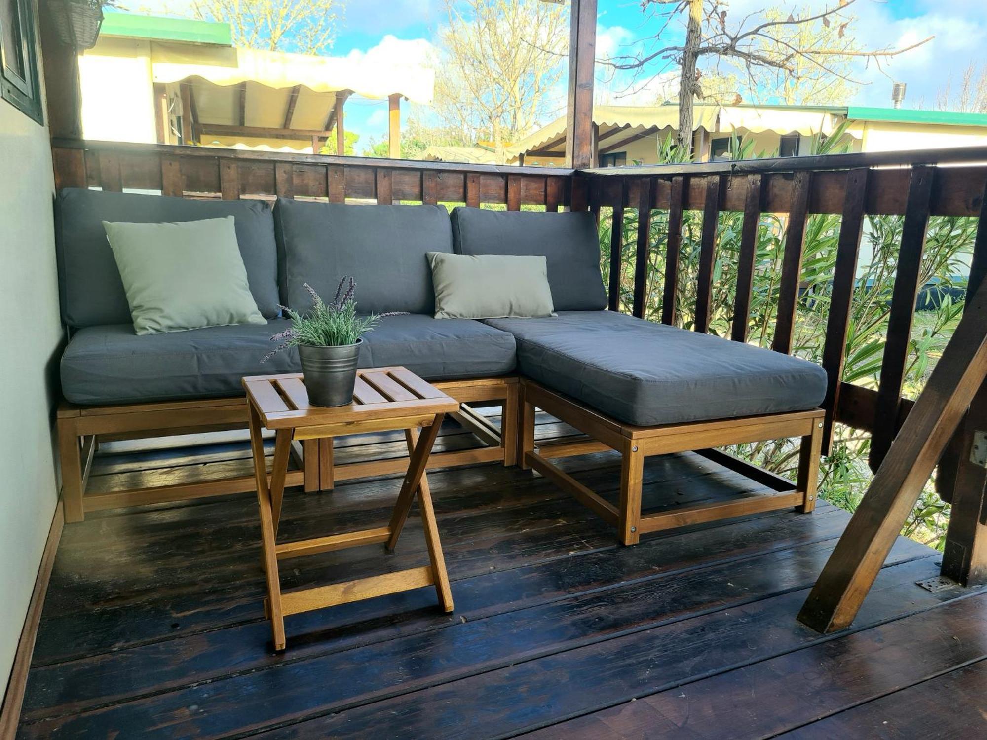 Comfortabele Familie Chalets Met Veranda Incl Airco Dichtbij Zee! 维亚雷焦 外观 照片
